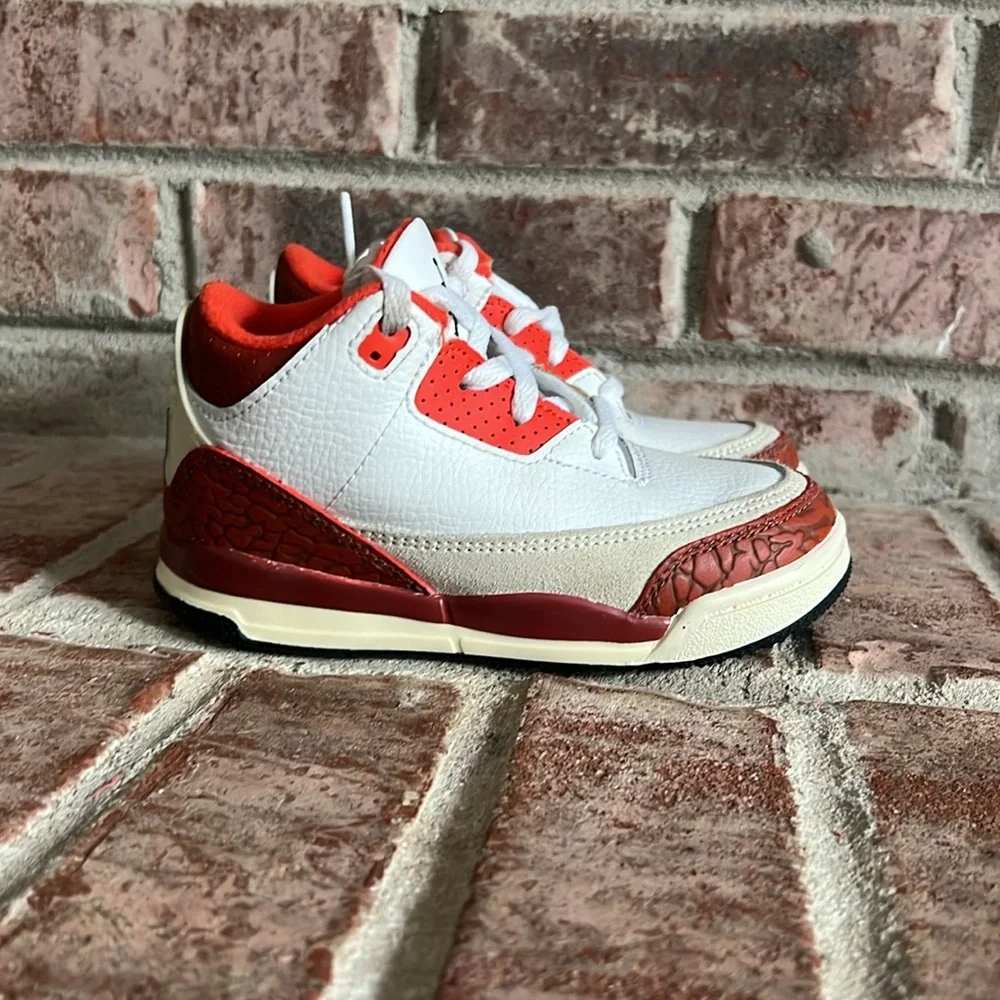 Kids toddler Jordan 3 retro “dunk on mars” size 9c - Picture 2 of 13